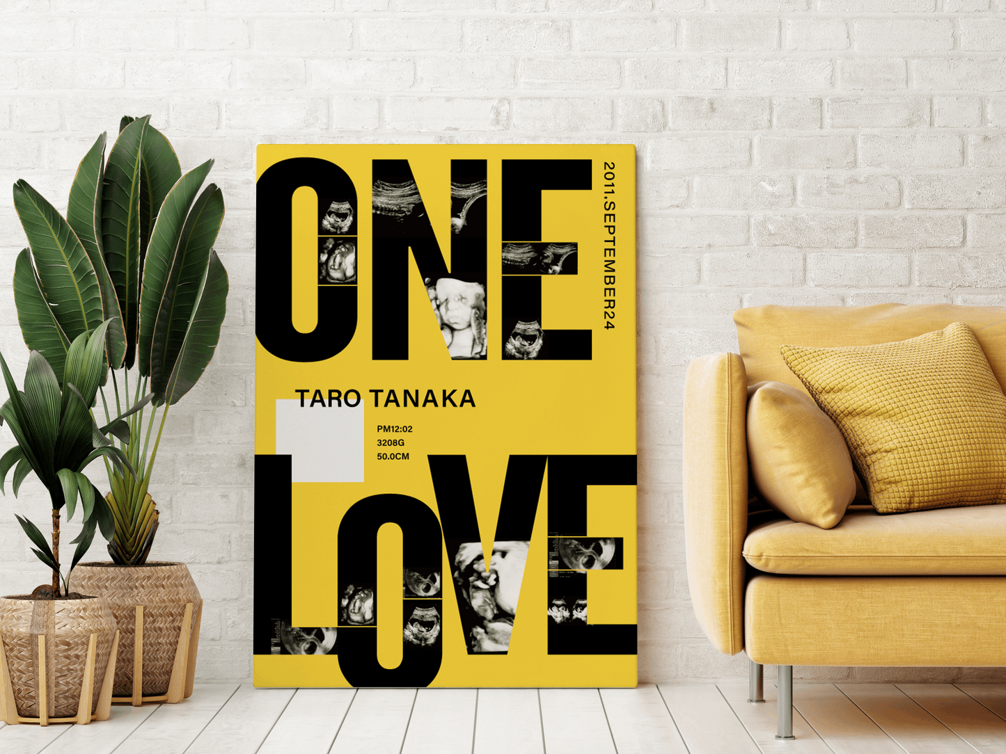 壁に立てかけているOneLoveのエコー写真ポスター